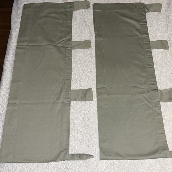 Pair of Window Curtains - Picture 1 of 4